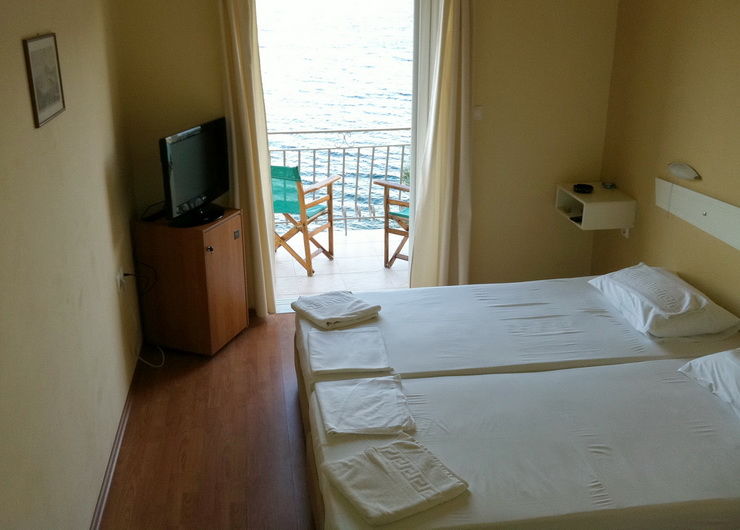 Annema Hotel And Restaurant Monemvasía Quarto foto